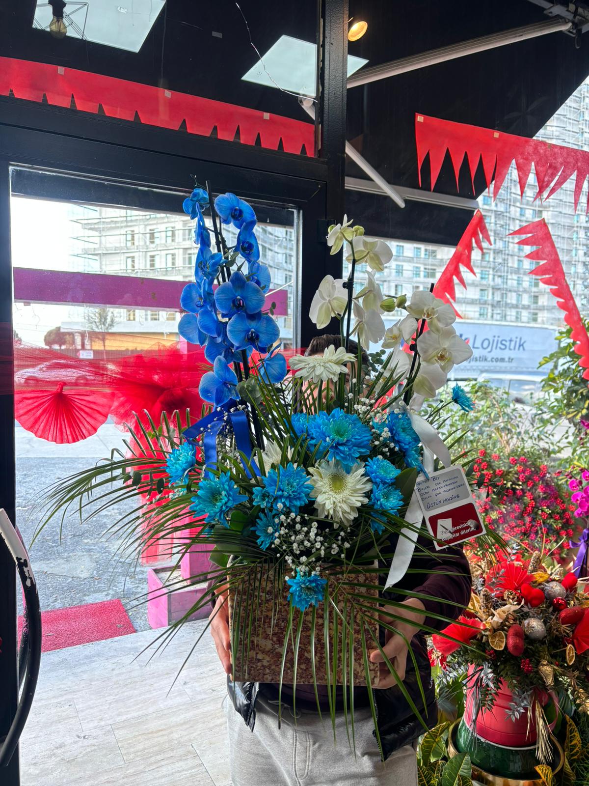 4 DALLI ORKİDE ARANJMAN 