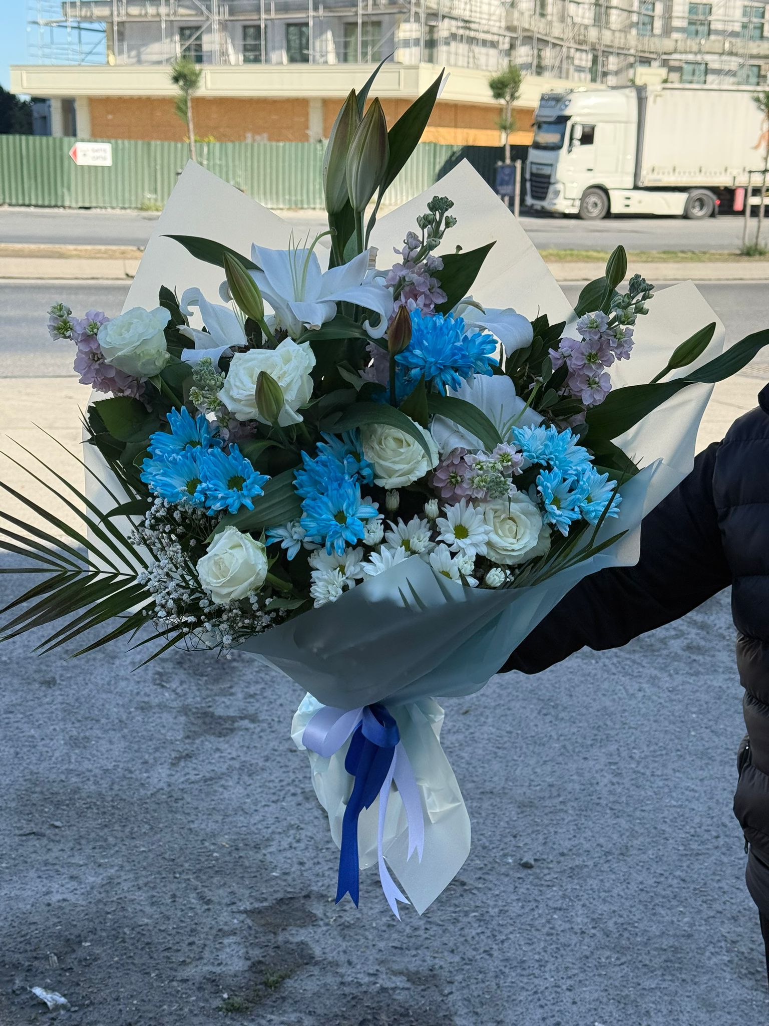 Mavi Turkuaz Gül Buketi 